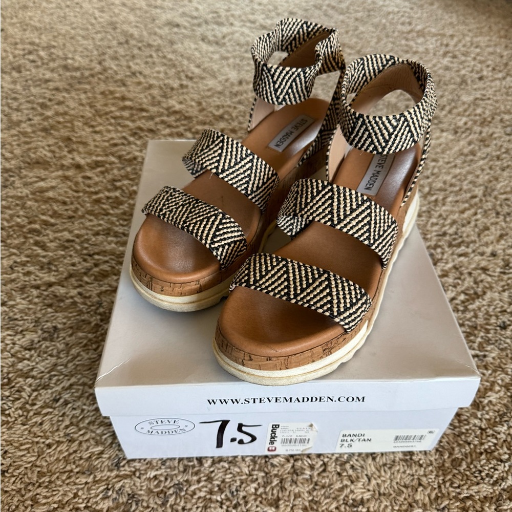 Steve Madden espadrilles